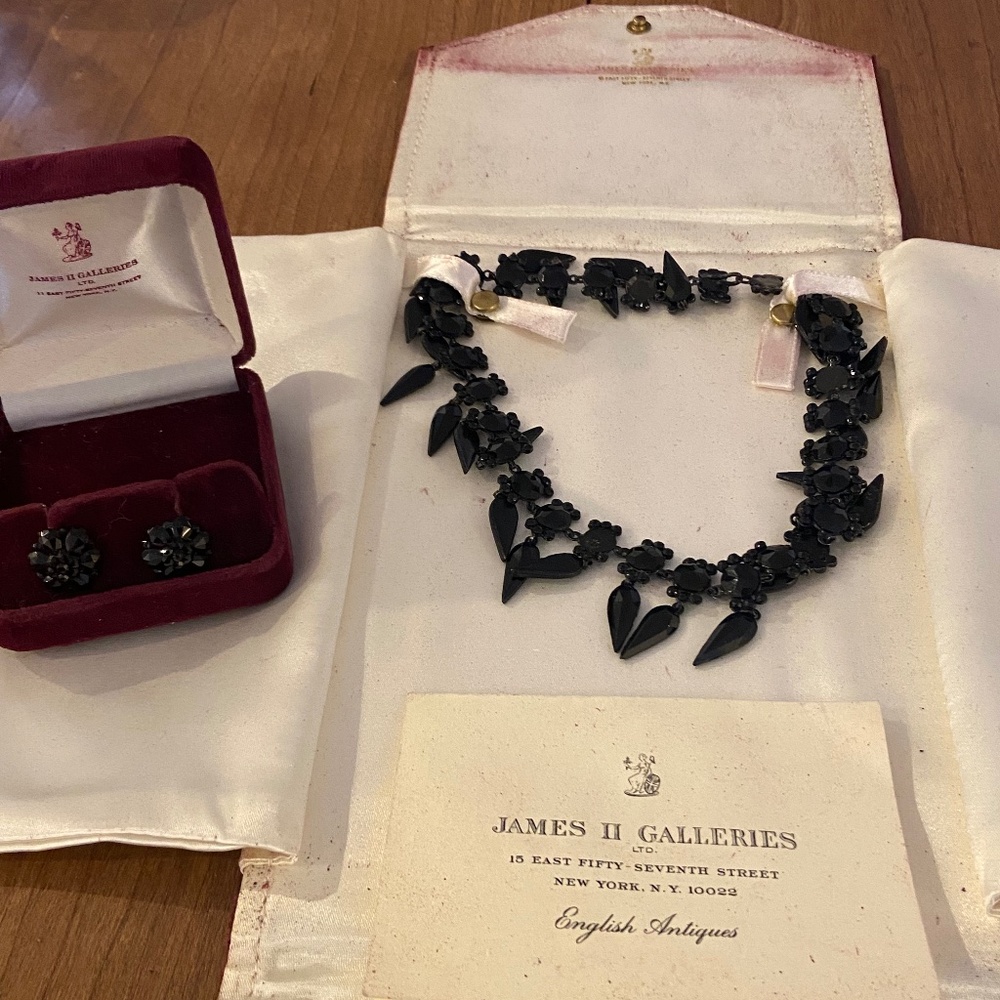Nineteenth century French Jet mourning necklace and earrings